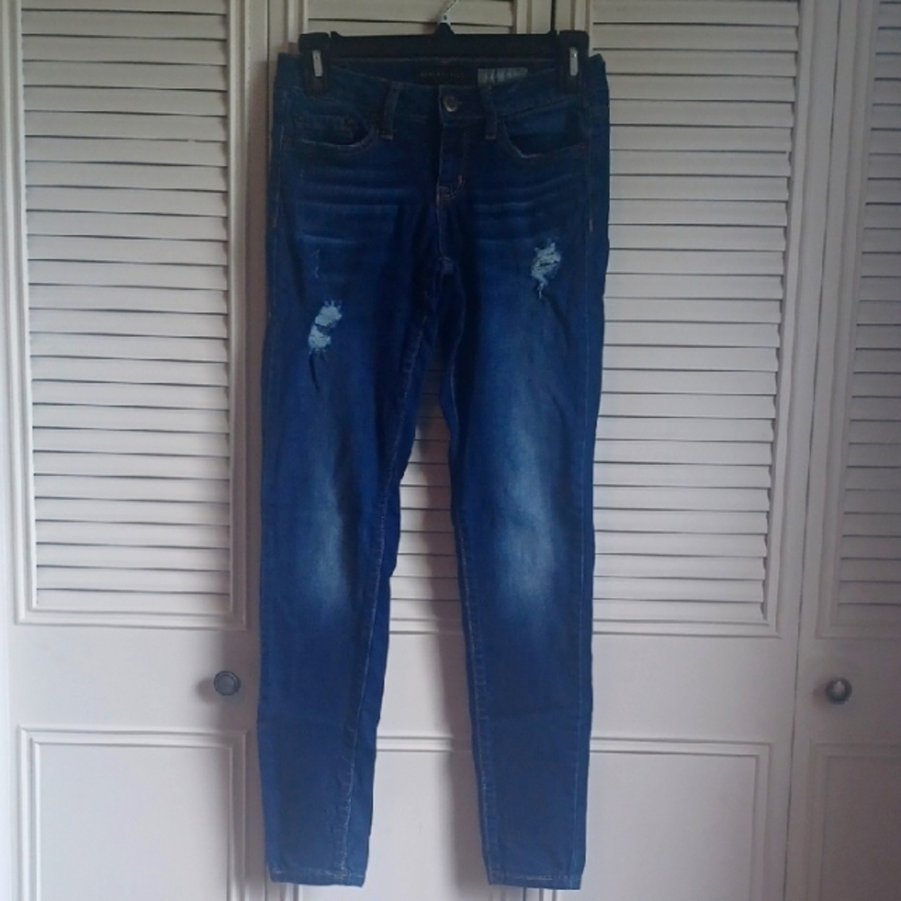 4/$15 - Aeropostale Women's Dark Blue Skinny Jeans. Great Condition.